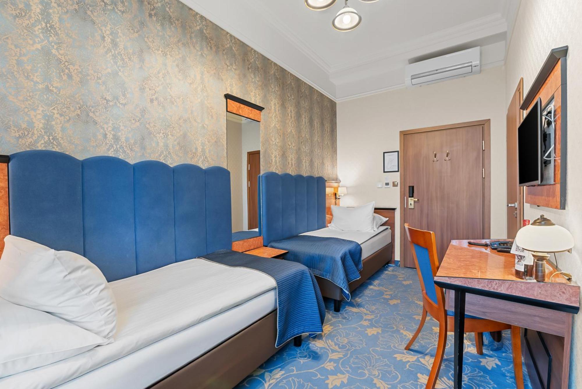 Hotel Diament Plaza Γκλίβιτσε Εξωτερικό φωτογραφία