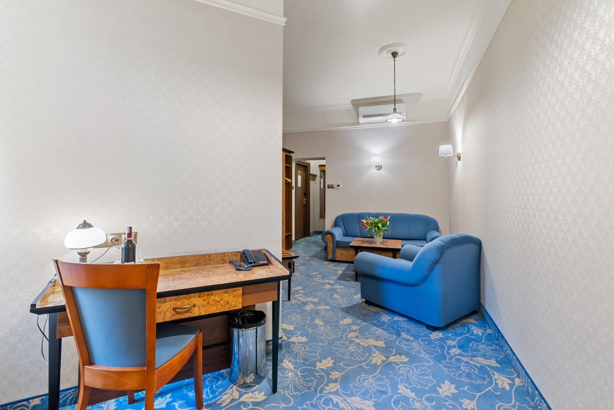 Hotel Diament Plaza Γκλίβιτσε Εξωτερικό φωτογραφία
