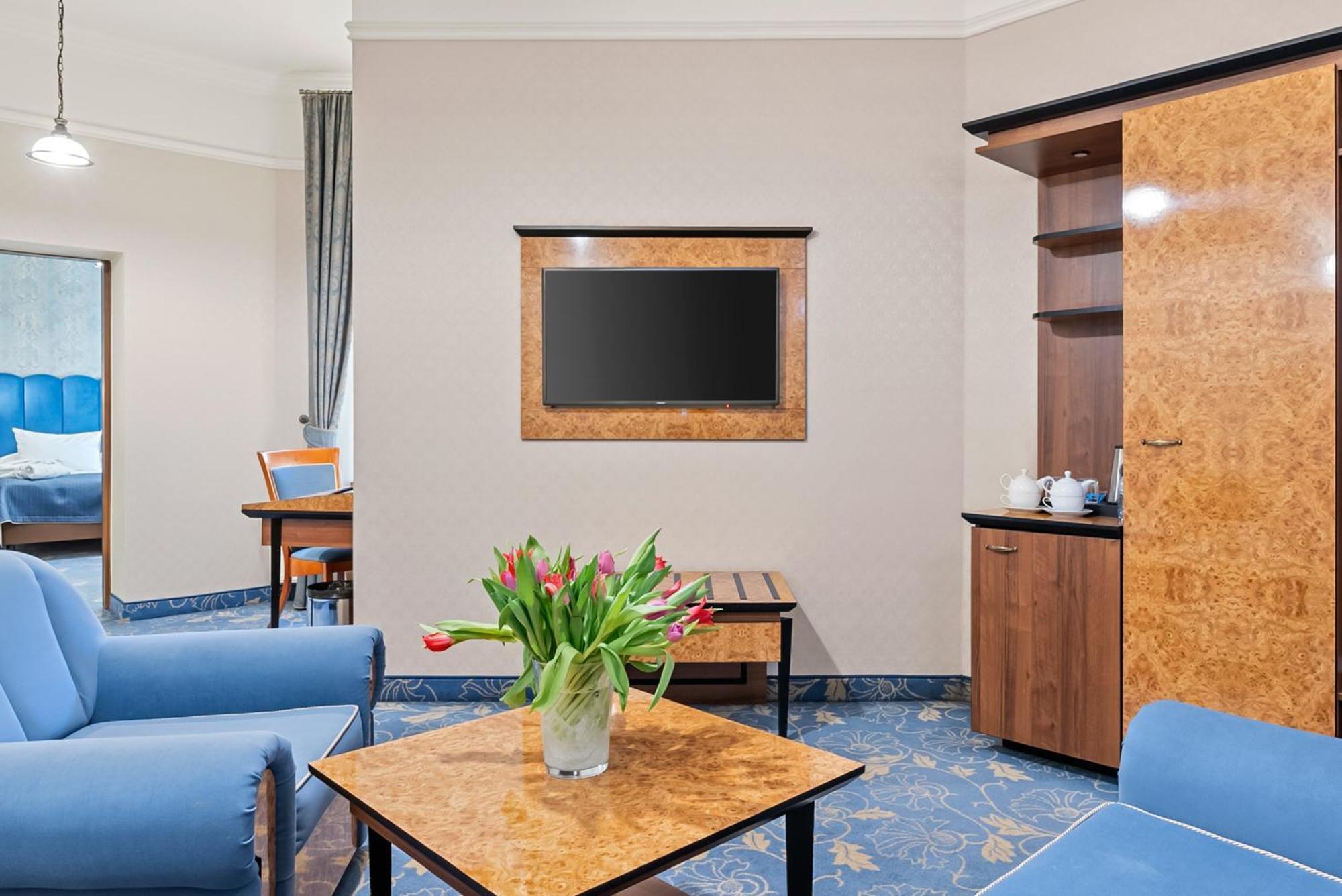 Hotel Diament Plaza Γκλίβιτσε Εξωτερικό φωτογραφία