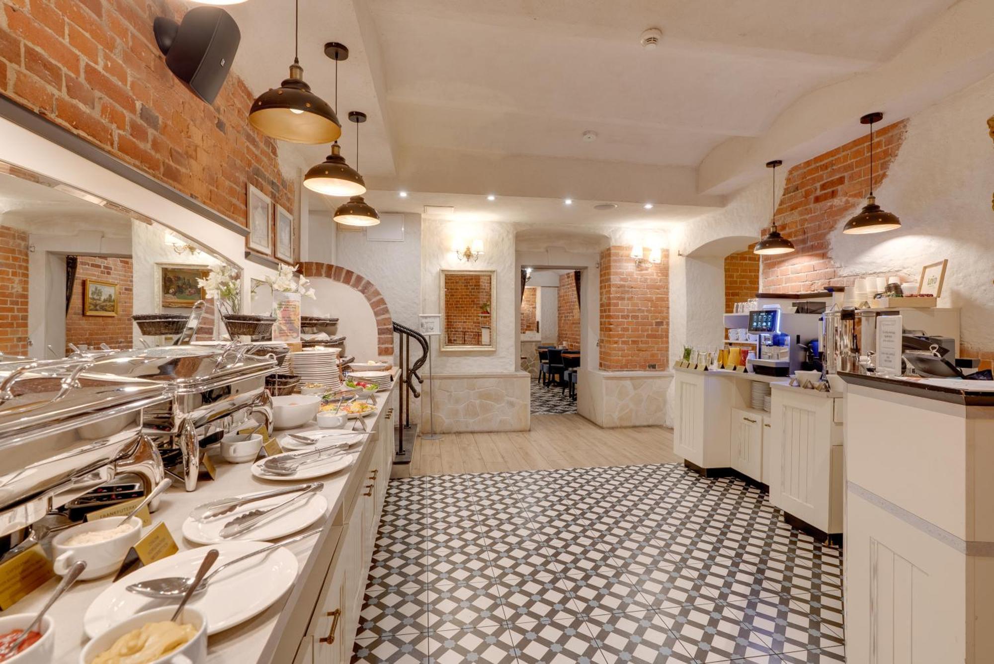 Hotel Diament Plaza Γκλίβιτσε Εξωτερικό φωτογραφία
